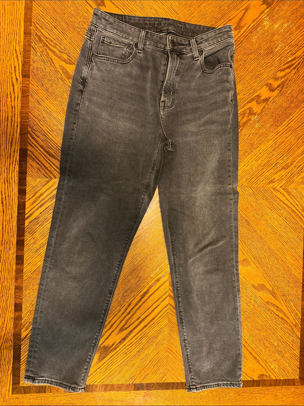 American Eagle Women’s High-Rise Black Wash Jeans